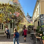 Barbacan - Old Town Center, Panoramic View & Parking *