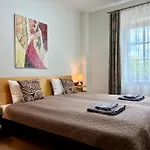 Apartament Barbacan - Old Town Center, Panoramic View & Parking Wilno