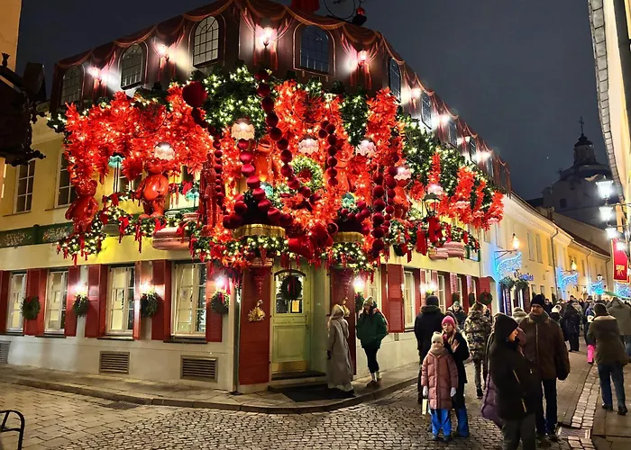 Barbacan In The Old Town Butas