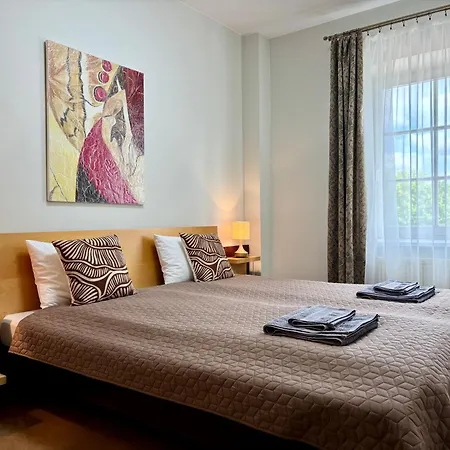 Apartment Barbacan In The Old Town Wilna